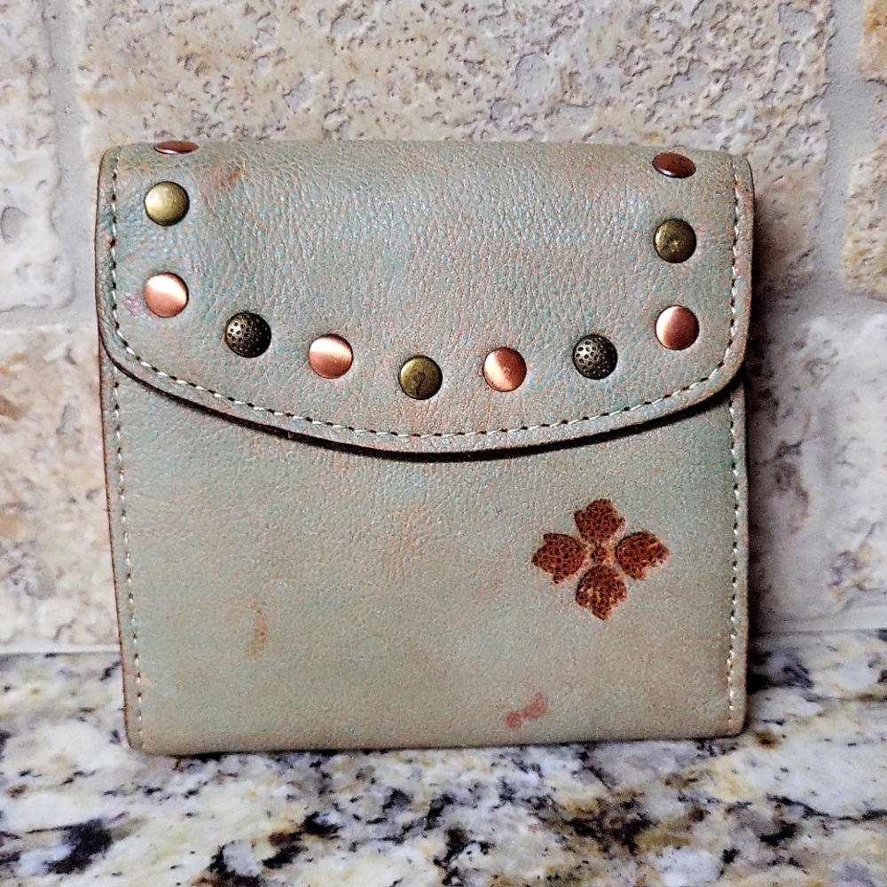 Patricia Nash Reiti Bi-Fold Wallet